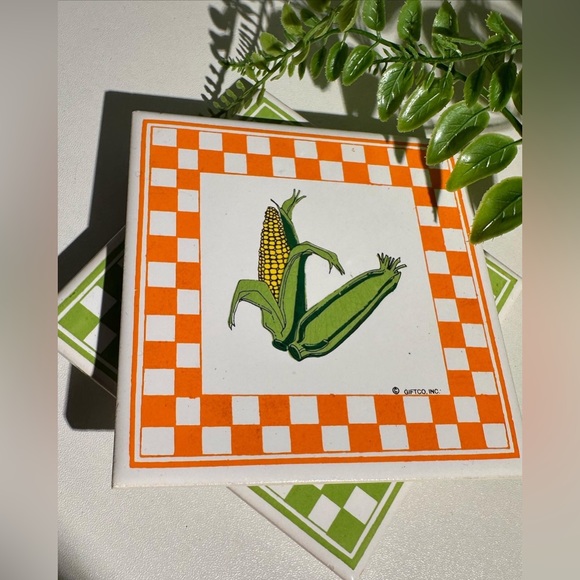 Vintage GIFTCO Fruit & Vegetable Ceramic Tile Coasters - Picture 6 of 8